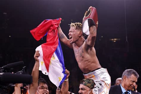 John Riel Casimero wins homecoming bout, continues Naoya Inoue ch.